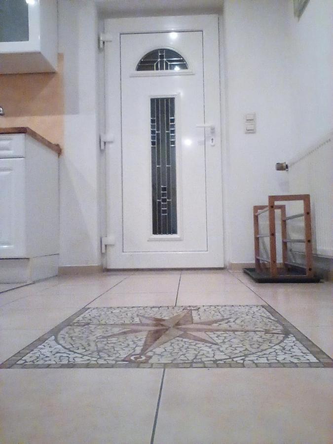 Ferienwohnung Fuer 4 Personen Mit Schnellem Wlan, Glasfaser, Tv Paket Beilstein  Buitenkant foto